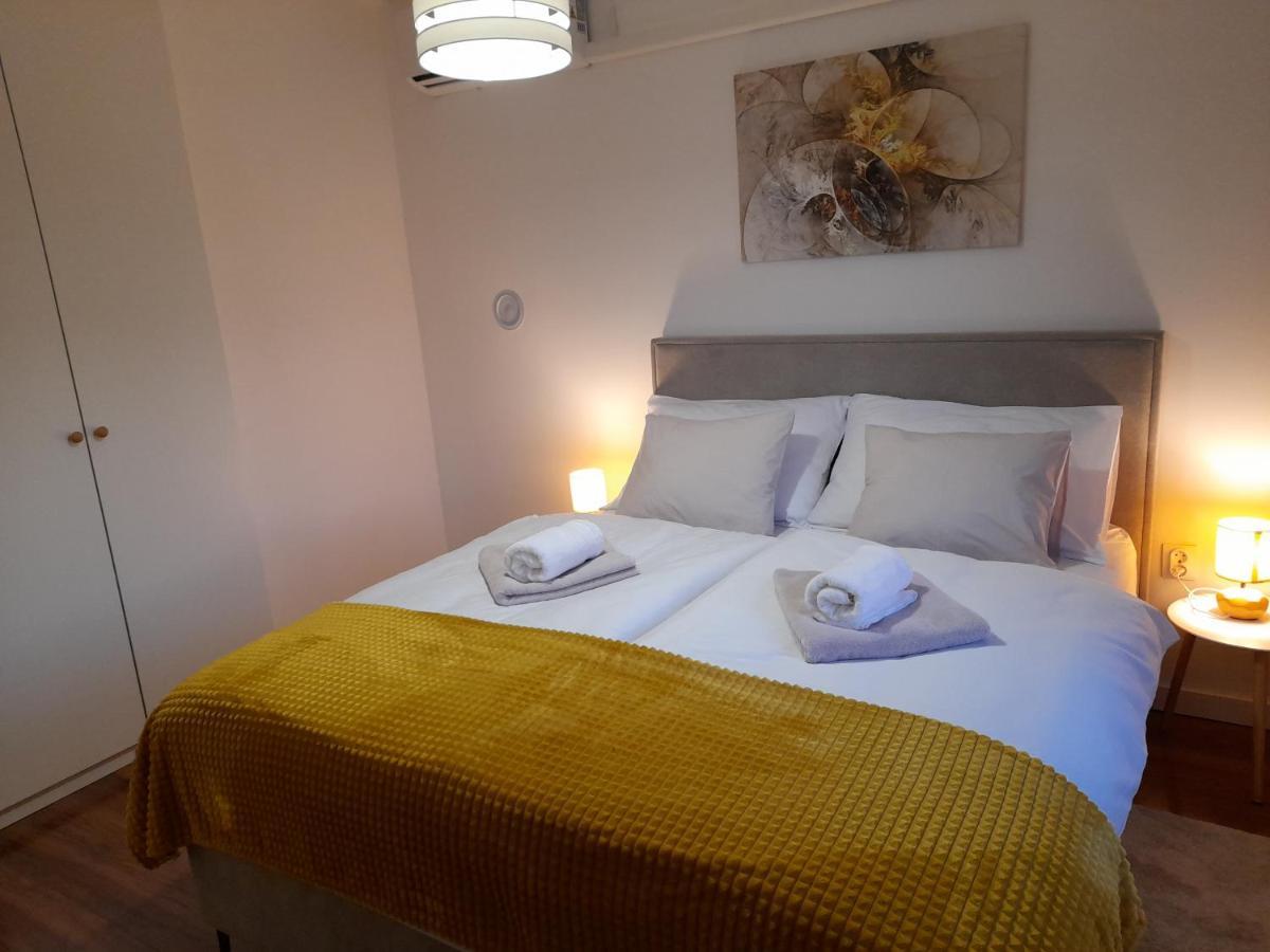 Four Pearls Apartment Karlovac Bagian luar foto